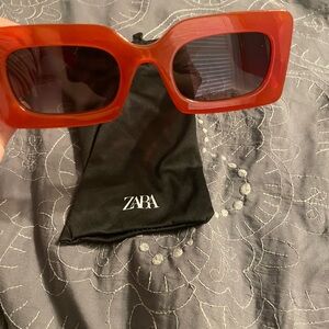 Zara Bold Red Sunglasses new pristine perfect condition with case square frame